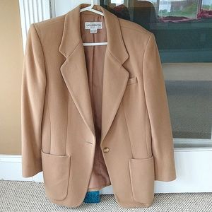 Liz Claiborne wool and cashmere jacket size 10